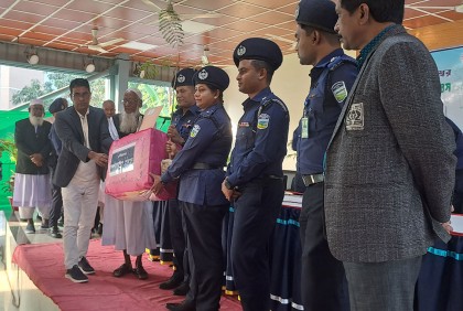 শেরপুরে অবসরপ্রাপ্ত পুলিশ বীর মুক্তিযোদ্ধাদের সংবর্ধনা