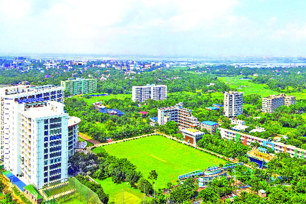 শিক্ষার্থী, শিক্ষক ও অভিভাবকদের টার্গেট এখন প্রযুক্তিবান্ধব এই ইউনিভার্সিটি