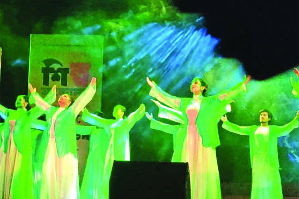 শিল্পকলায় বিজয়ের আয়োজন