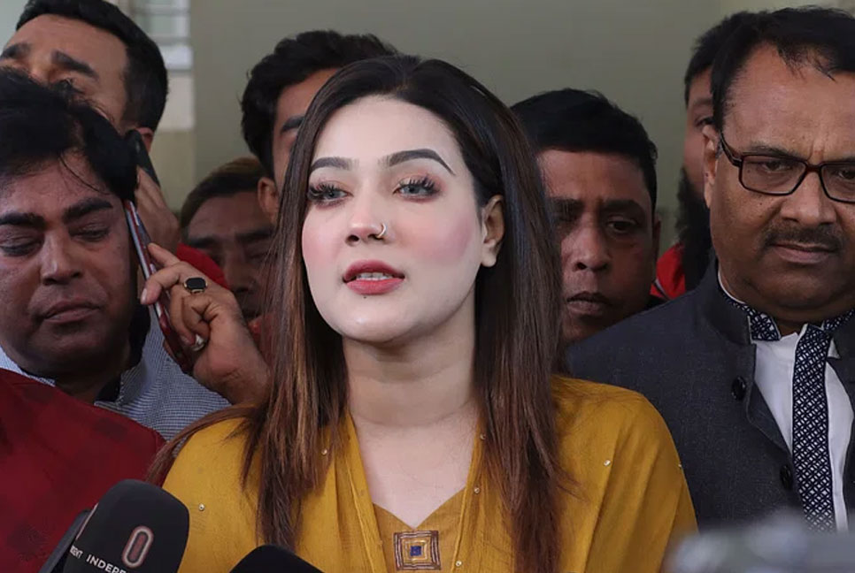 প্রশাসন দ্রুত গতিতে কাজ
করছে : চিত্রনায়িকা মাহি