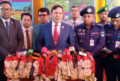 সকলের সহযোগিতায় অবাধ ও সুষ্ঠু নির্বাচন উপহার দেব : ইসি আহসান হাবিব
