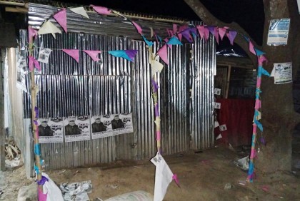নওগাঁয় স্বতন্ত্র প্রার্থীর নির্বাচনি ক্যাম্প ভাঙচুর, কর্মীদের মারধরের অভিযোগ
