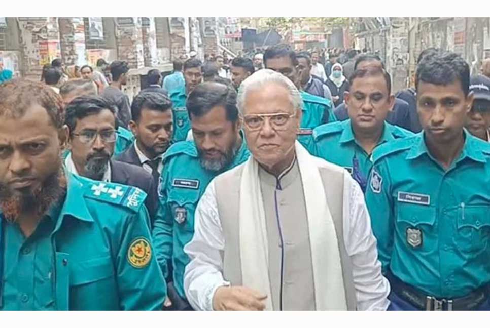 সাবেক স্বরাষ্ট্রমন্ত্রী আলতাফ হোসেনসহ ১৯ জনের রায় ২৮ ডিসেম্বর

