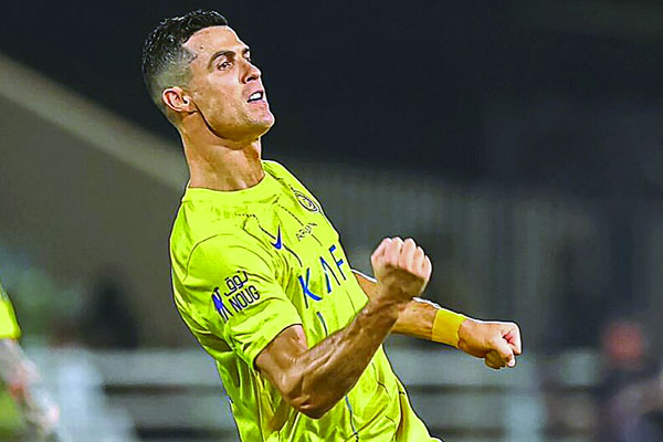 সৌদিতে চলছে রোনালদো ম্যাজিক