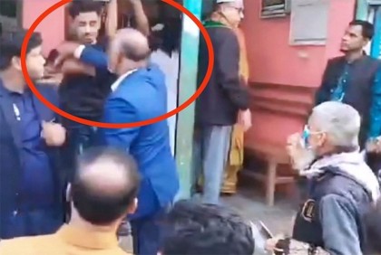 কুমিল্লা-১০ আসনে নৌকার প্রচারণায় সাংবাদিকের ক্যামেরা ছিনিয়ে নেওয়ার অভিযোগ