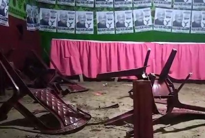 সরিষাবাড়ীতে স্বতন্ত্র প্রার্থী মুরাদ হাসানের কেন্দ্রে হামলা