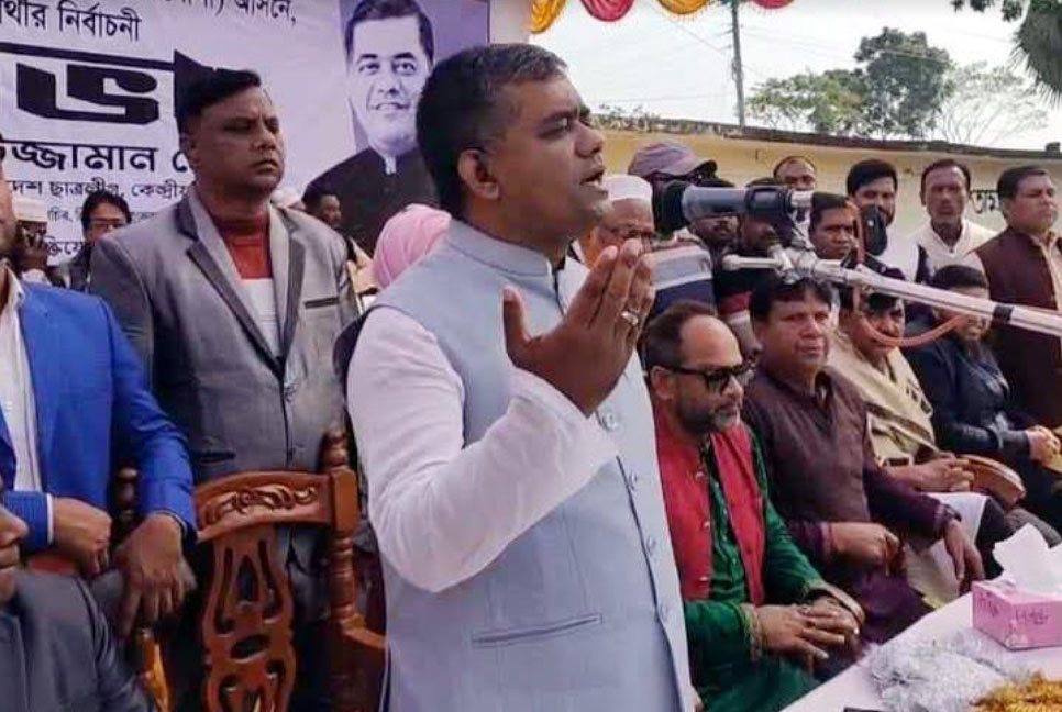 বাগেরহাটে প্রার্থীদের ব্যাপক গণসংযোগ 
 