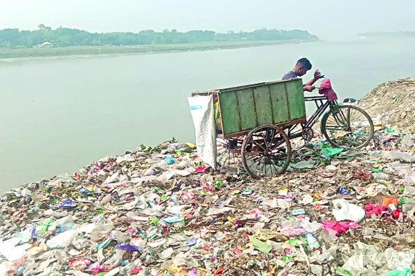 বর্জ্যে বিষাক্ত গড়াই