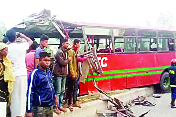 চার জেলায় সড়কে নিহত ৫
