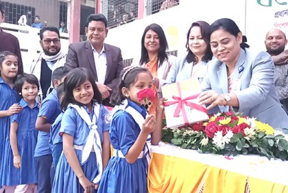 মানিকগঞ্জে বই উৎসব