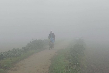 শীতে কাঁপছে পঞ্চগড়