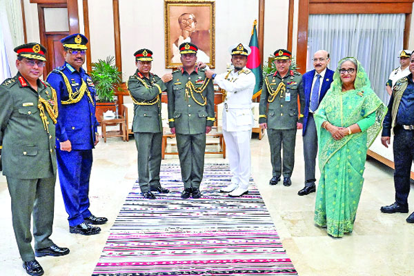 সশস্ত্র বাহিনী বিভাগের পিএসও হিসেবে দায়িত্ব গ্রহণ