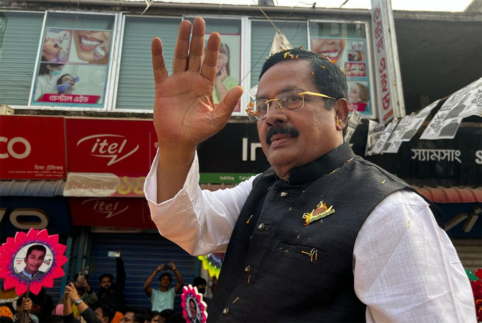 জনবিচ্ছিন্ন বিএনপি সন্ত্রাসী ও খুনিদের দলে পরিণত হয়েছে : নানক
