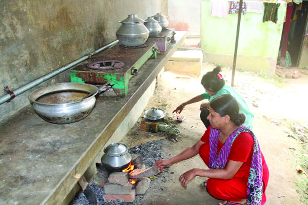 চট্টগ্রামে গ্যাস সংকট চরমে