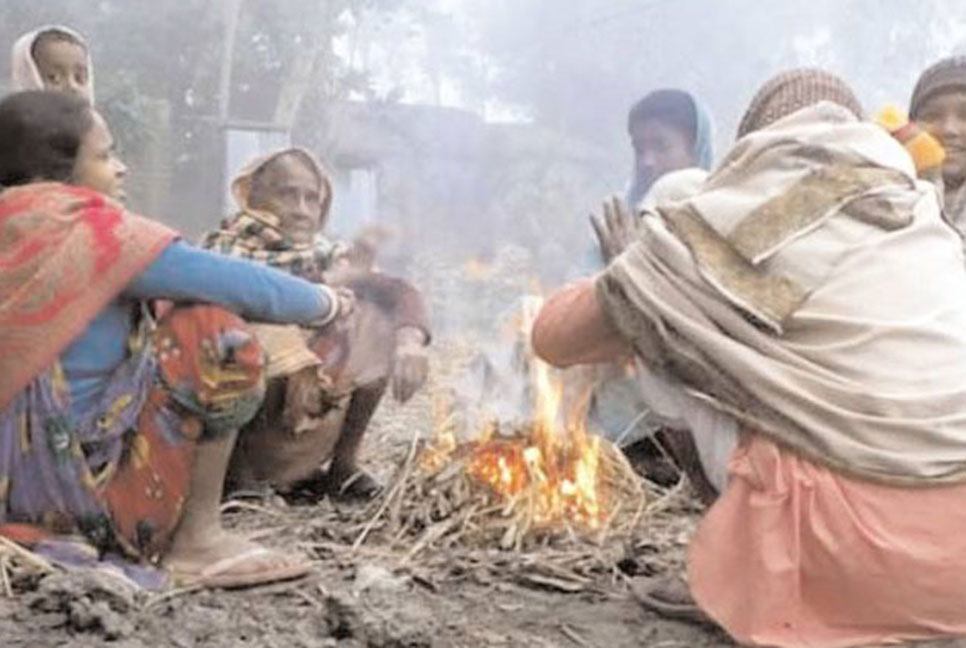 কনকনে শীতে কাহিল কুড়িগ্রামের মানুষ


