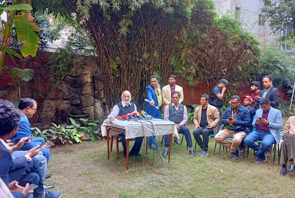 আওয়ামী লীগের সমর্থকরাও ভোটকেন্দ্রে যায়নি : মঈন খান 