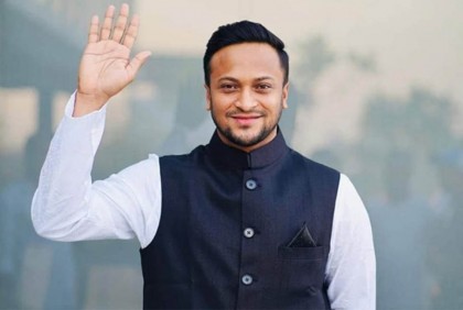 বিশাল ব্যবধানে জয়ী সাকিব আল হাসান

