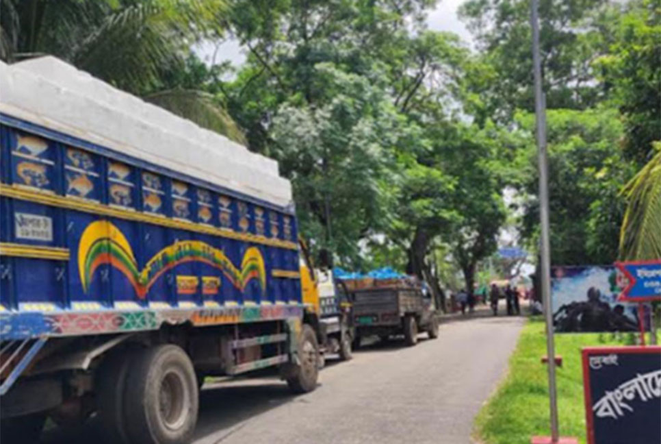 আখাউড়া স্থলবন্দরে আমদানি-রপ্তানি শুরু