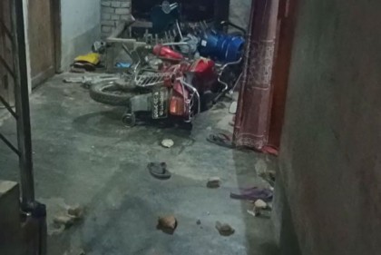 চাঁপাইনবাবগঞ্জ উপজেলা আওয়ামী লীগের সভাপতিসহ চারজনের বাড়িতে হামলা
