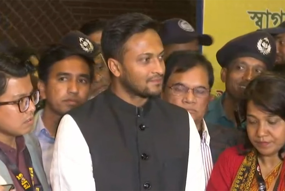 রাজনীতিতে টেস্ট ম্যাচের মতো খেলতে হবে : সাকিব