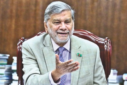 বিদায় বেলায় যা বললেন মান্নান 