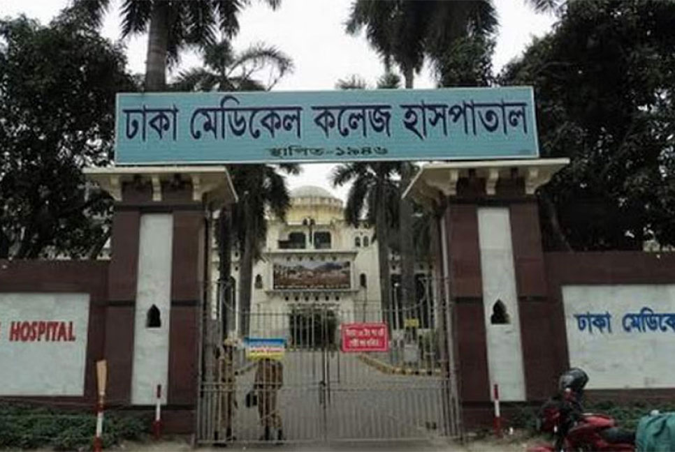 নয় তলা ভবন থেকে লাফ, পুলিশ কনস্টেবলের স্ত্রীর মৃত্যু
