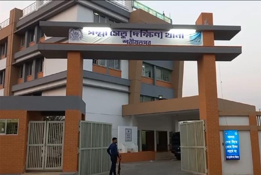 জাজিরায় একজনকে কুপিয়ে হত্যা  