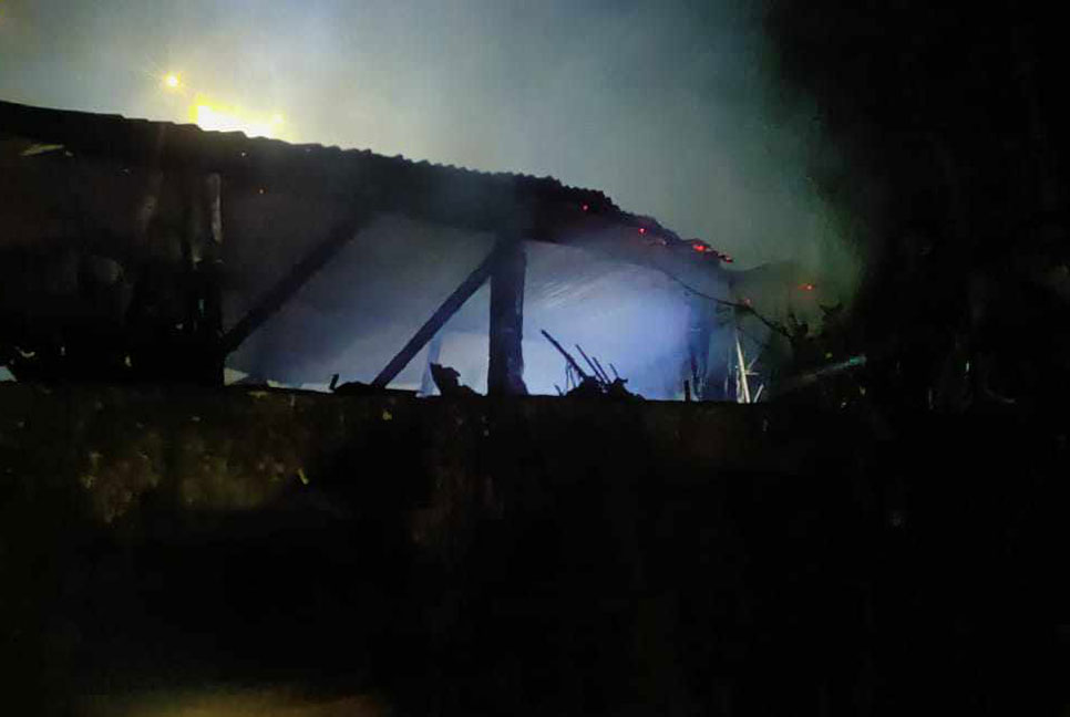 ব্রাহ্মণবাড়িয়ায় ভয়াবহ আগুনে গরুসহ ঘর পুড়ে ছাই