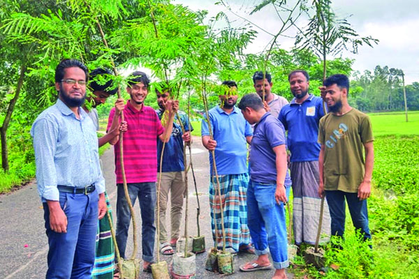 স্বপ্নবাজ তারুণ্যের প্রচেষ্টায় নান্দনিক গ্রাম