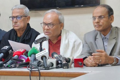 কারাগারে নেতাকর্মীরা দম বন্ধকর জীবনযাপন করছেন : রিজভী 