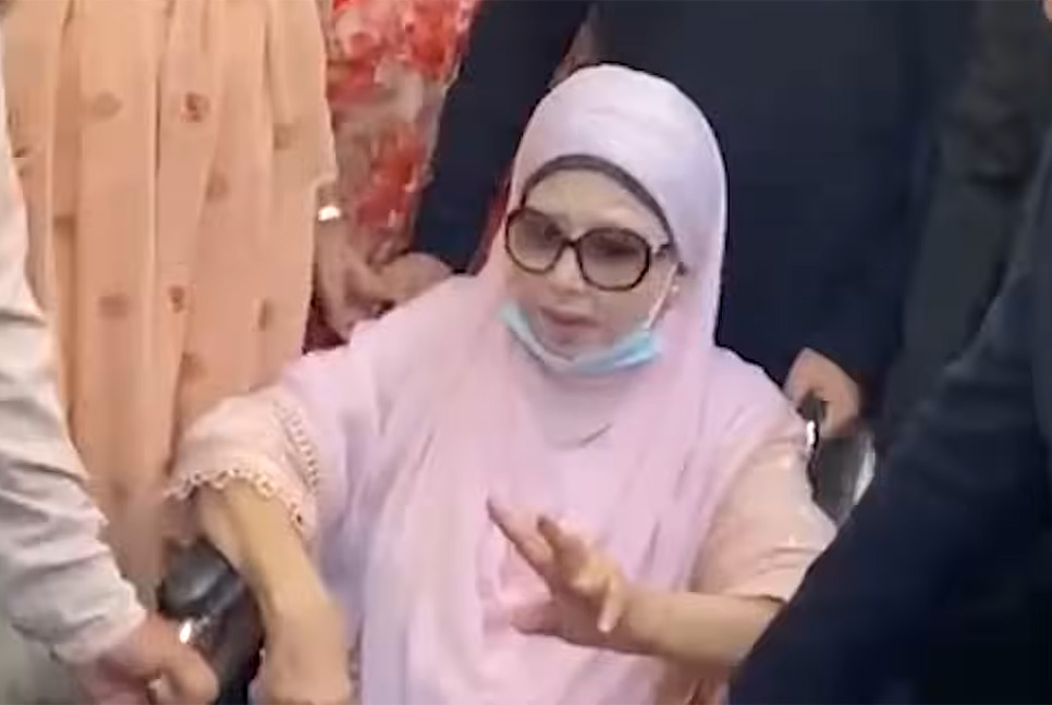 খালেদা জিয়ার ১১ মামলার শুনানি পেছাল