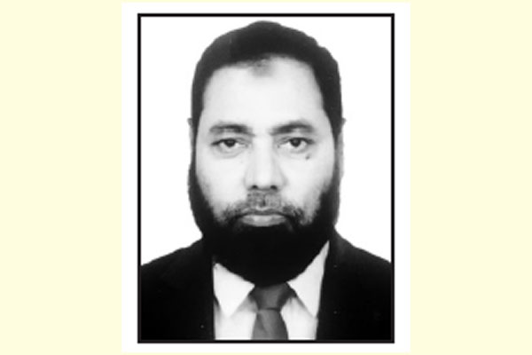 শীতার্ত মানুষের পাশে দাঁড়াতে হবে