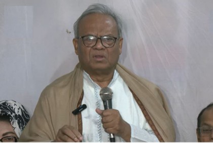 স্ত্রীর জন্য জাতীয় পার্টিকে বিক্রি করেছেন জিএম কাদের : রিজভী

