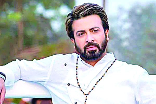 ‘গডফাদার’ শাকিব খান
