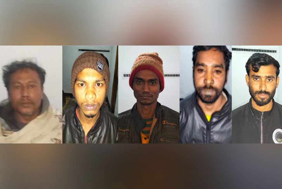 বগুড়ায় ১১২ পিস ইয়াবাসহ পাঁচজন গ্রেফতার