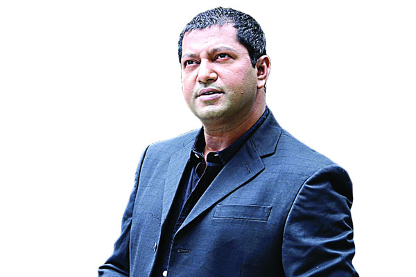 মানুষ চেনা কি এত সহজ