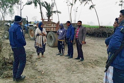 বগুড়ায় মাটি কেটে বিক্রি, ৫০ হাজার টাকা জরিমানা 
