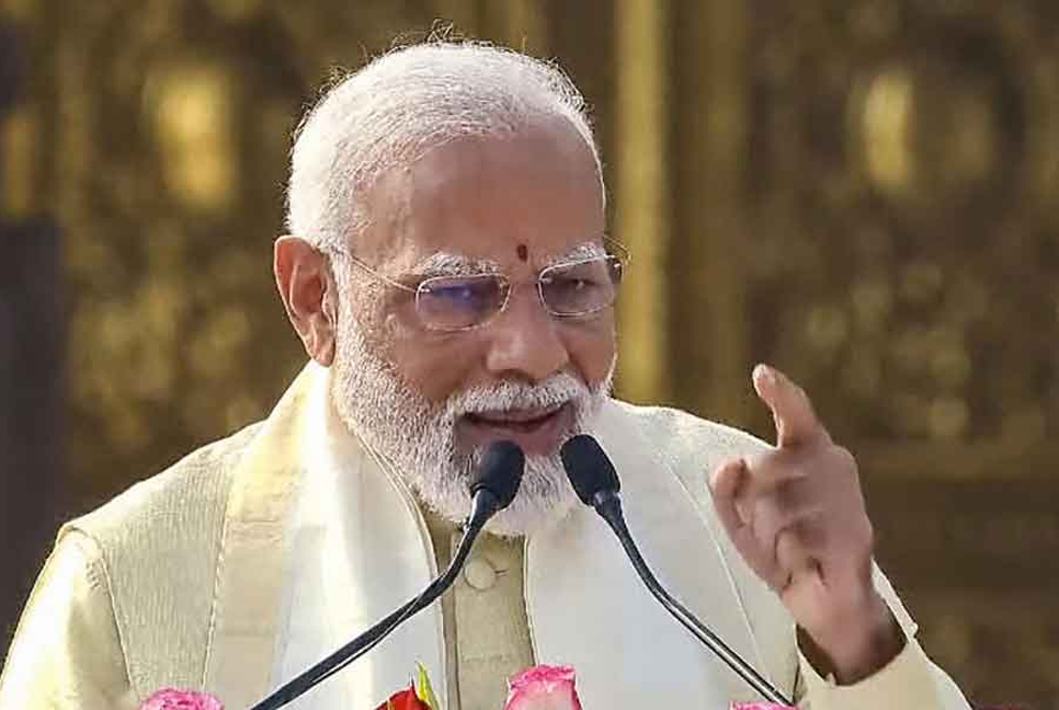 রাম মন্দির উদ্বোধন : আবেগে আপ্লুত মোদি যা বললেন
