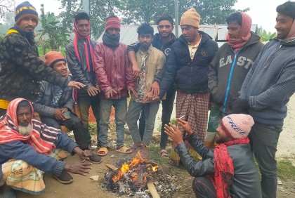 ঝিনাইদহে শীতে বিপর্যস্ত জনজীবন