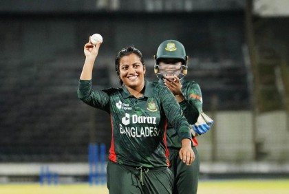 আইসিসির বর্ষসেরা নারী ওয়ানডে একাদশে বাংলাদেশের নাহিদা

