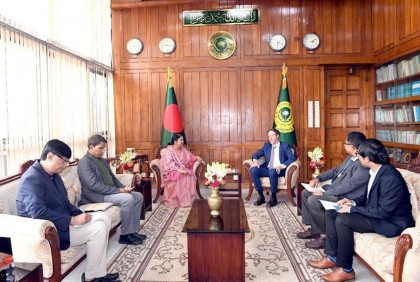 স্পিকারের সঙ্গে ঢাকায় নিযুক্ত ইউএনডিপির আবাসিক প্রতিনিধির সাক্ষাৎ 

