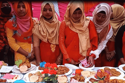 চাঁপাইনবাবগঞ্জে ঐতিহ্যবাহী পিঠা-পুলি উৎসব