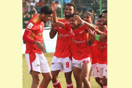 আবাহনীকে হারিয়ে শীর্ষস্থান আরও মজবুত করলো কিংস
