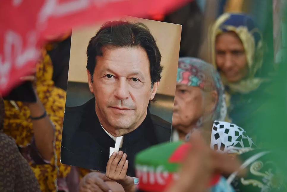 পাকিস্তানে নির্বাচনী উত্তাপ, ভোটের প্রচারে নেই ইমরানের দল