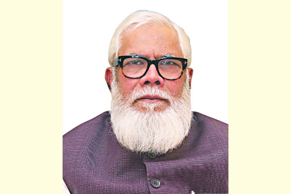 অর্থনৈতিক প্রবৃদ্ধি ধরে রাখাই এখন প্রধান কাজ