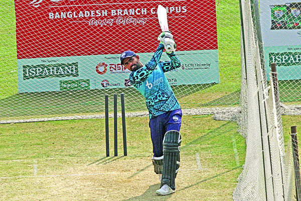 আগ্রাসি রাইডার্স সতর্ক ভিক্টোরিয়ান্স