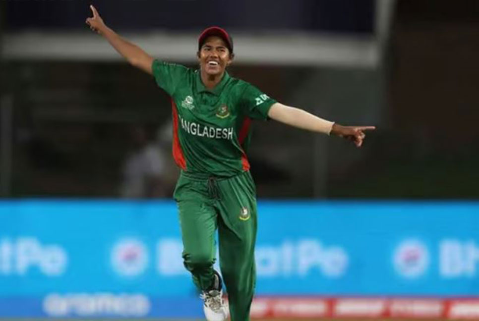 ক্রিকেটার স্বর্ণার আইফোনসহ টাকা উদ্ধার