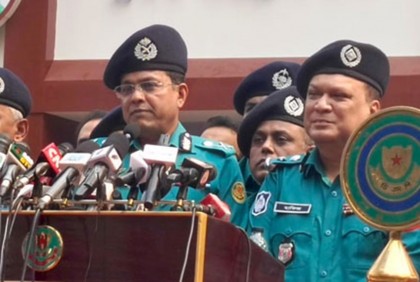বইমেলায় ধর্মীয় অনুভূতিতে আঘাত হানে এমন বই নয়: ডিএমপি কমিশনার