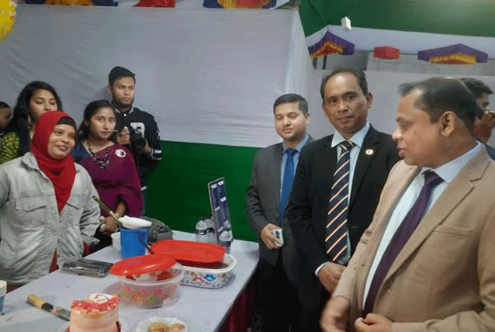 নোয়াখালীতে তিন দিনব্যাপী জাতীয় পিঠা উৎসব শুরু