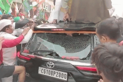 পশ্চিমবঙ্গে রাহুল গান্ধীর গাড়ি বহরে হামলার অভিযোগ